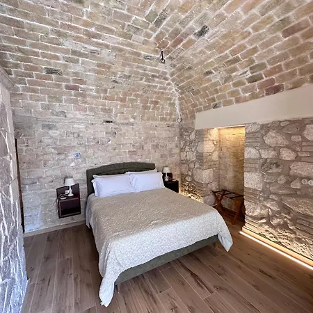 Maiella * סולמונה